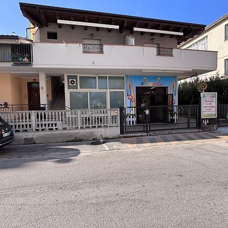 Dante Silvi Vacanza سيلفي مارينا المظهر الخارجي الصورة